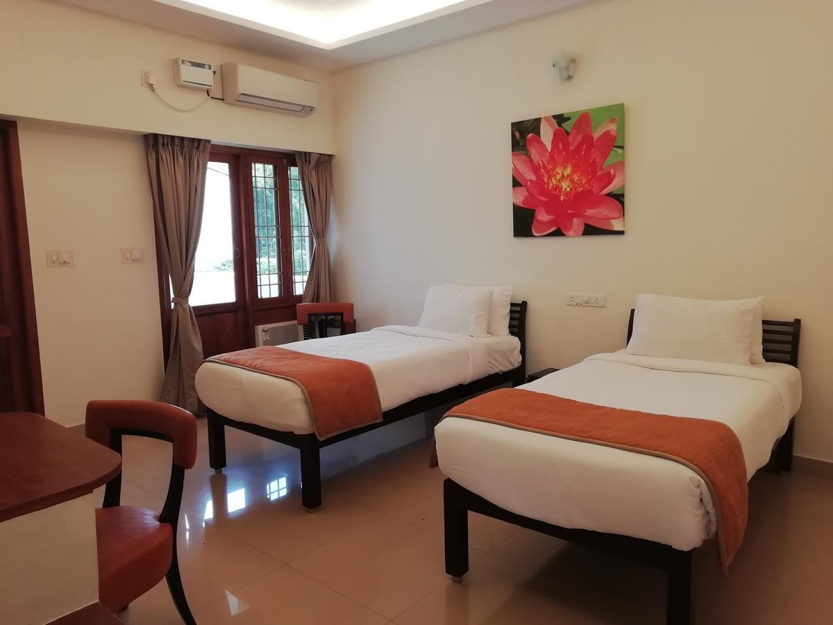Hotel La Grace Integral Retreat Pondicherry Esterno foto